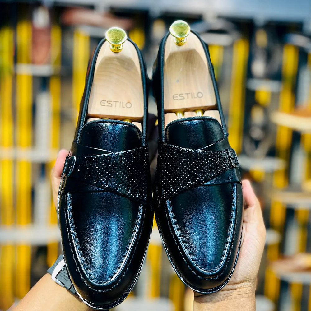 PU Cross Premium Tassel Shoes - Black - T4