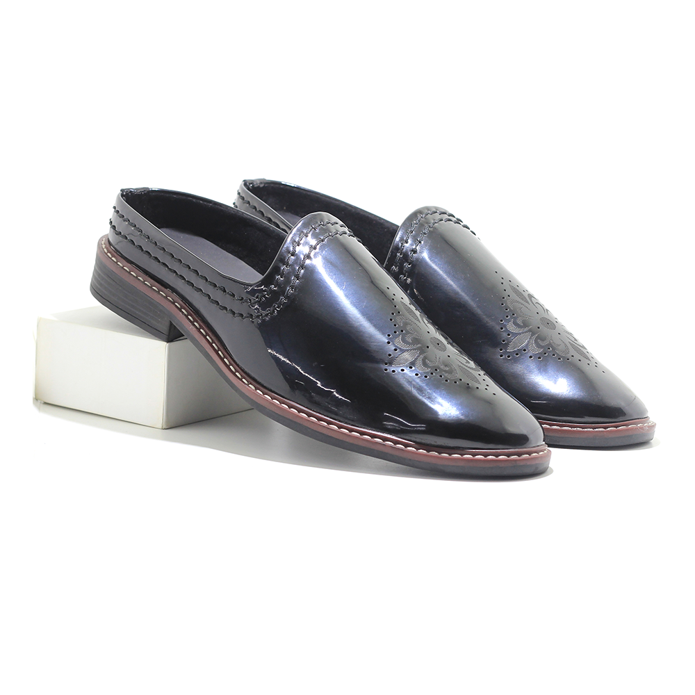 Glossy Patent PU Leather Half Shoe For Men - Black - IN400