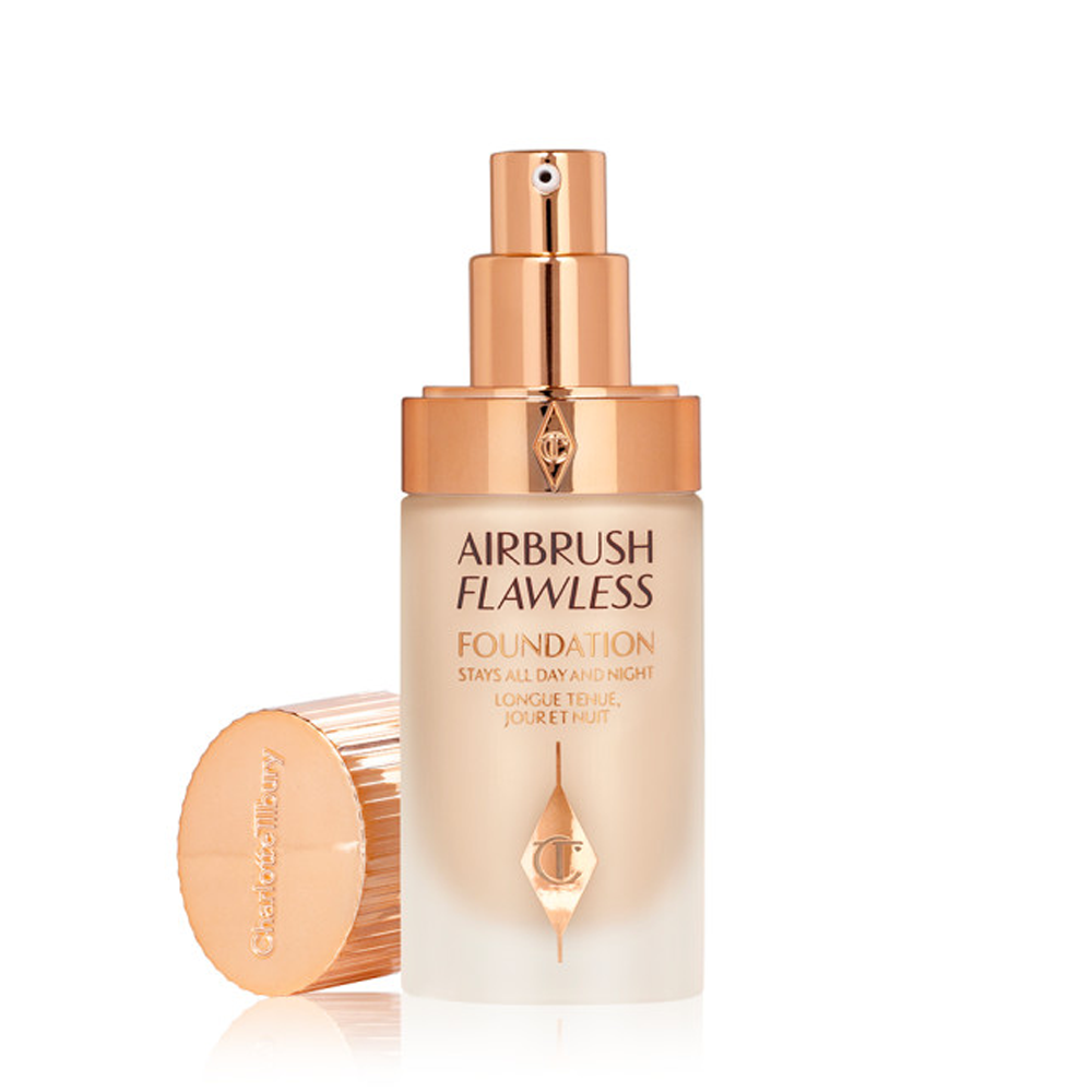 Charlotte Tilbury	Airbrush Flawless Foundation - 4 Warm - 30ml