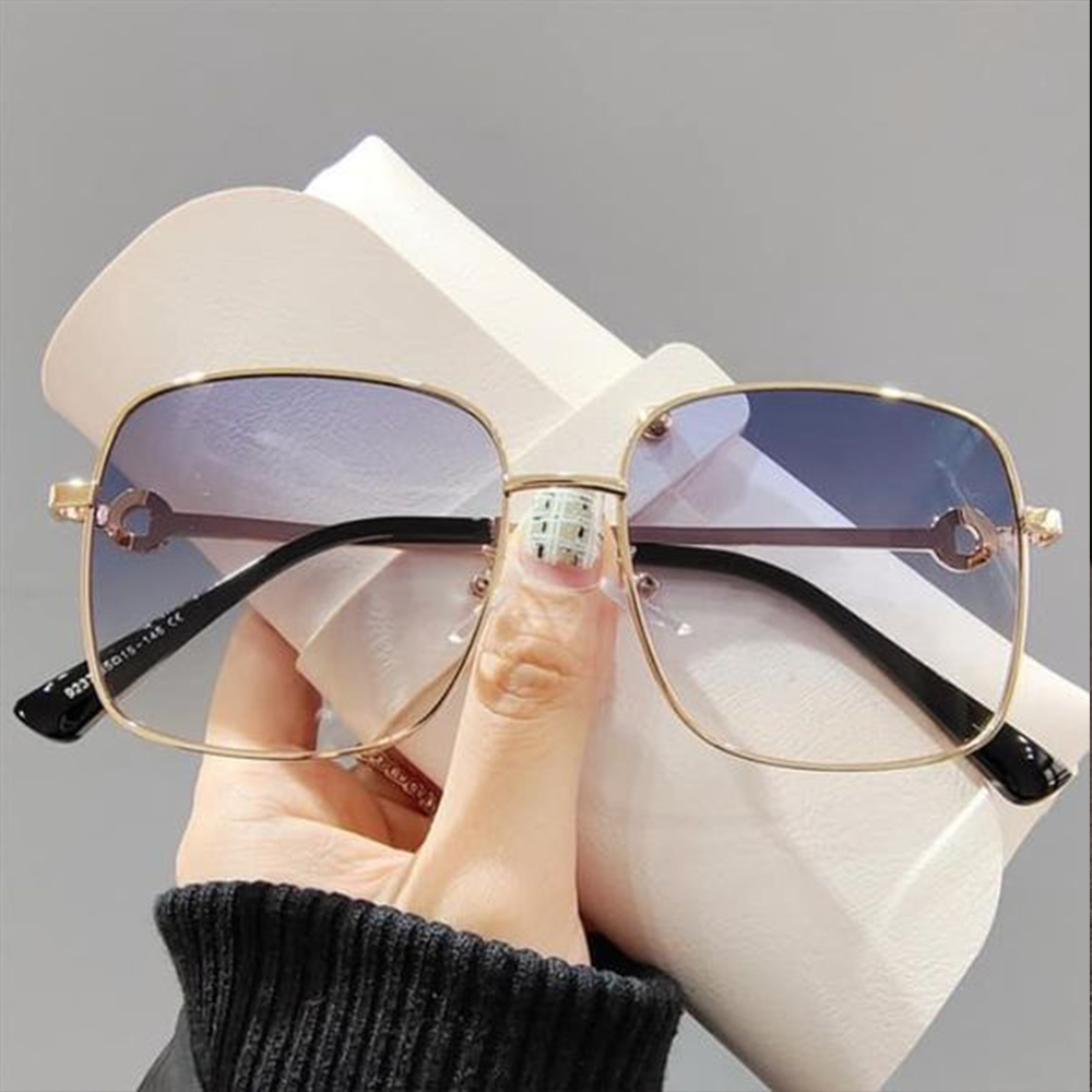 Trendy Light-colored Transparent Sunglasses For Women - Multicolor