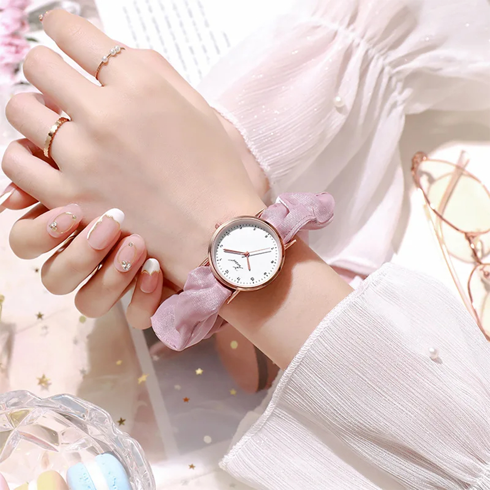 Fancy Silk Strap Round Dial Bracelet Watch For Women Pink SW005