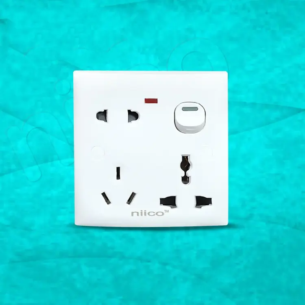 Niico Classic 6 Pin Wall Switch Socket - White