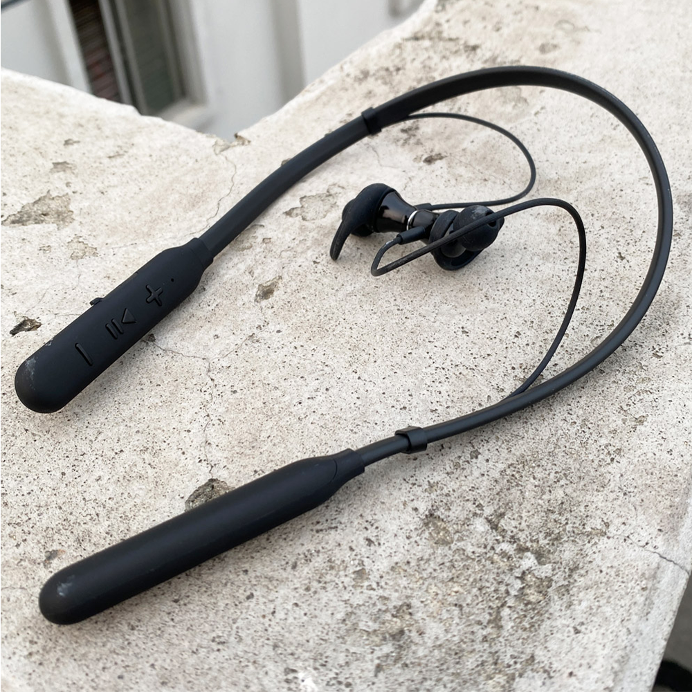 Mobicom E60 Bluetooth Neckband Earphone - Black