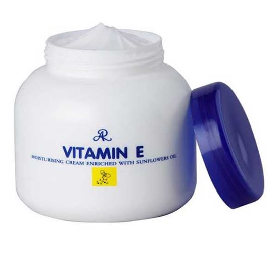 VITAMIN E Moisturizing Cream For Women - 200gm