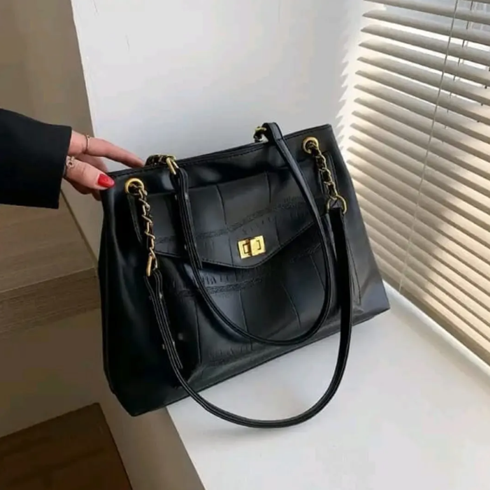 Simple Large Capacity Bag for Women - Black - SF-054