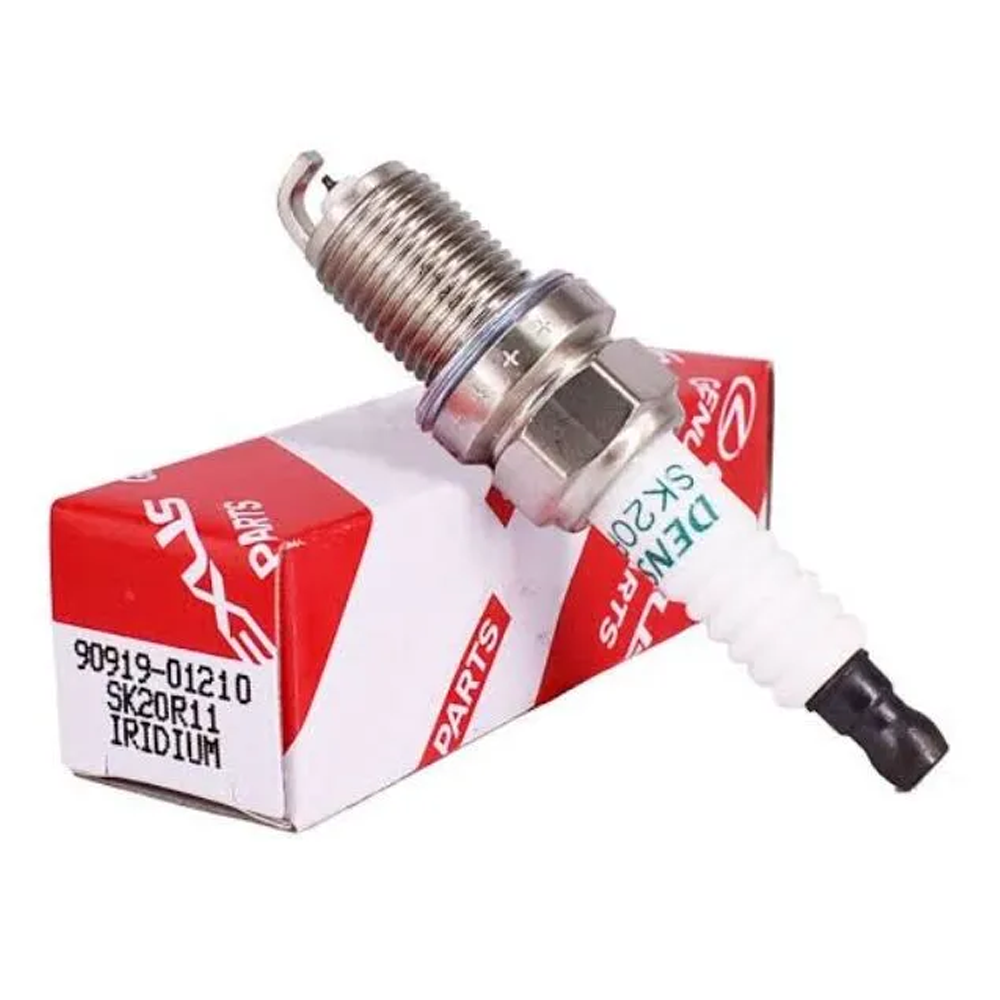 Toyota 90919-01210 SK20R11 Spark Plug For Toyota Car - Silver