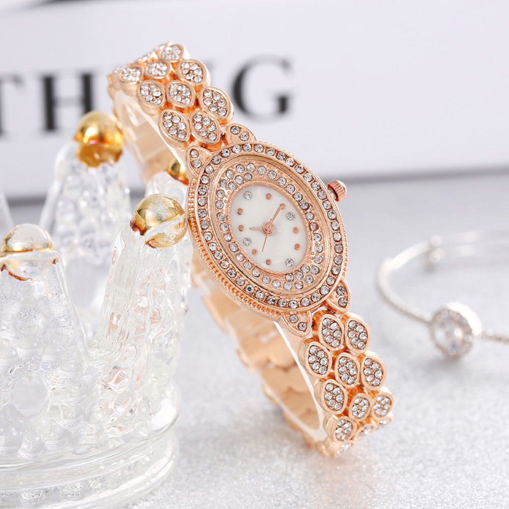 Alloy Quartz Watch for Women - Rose Golden